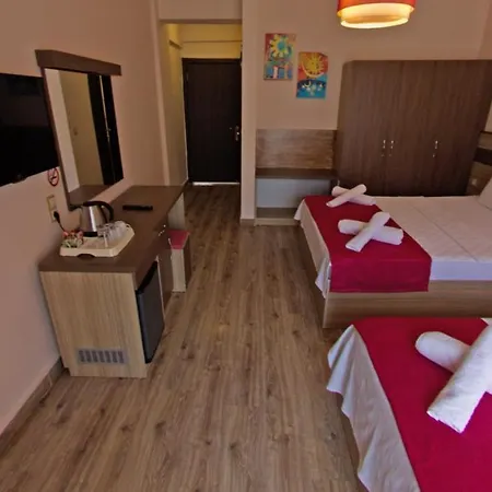 Eden Pyara Hotel 2*