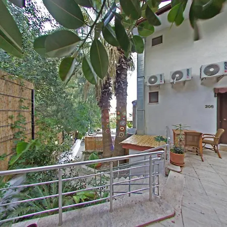 Eden Pyara Hotel