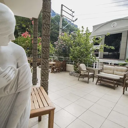 Hotel Eden Pyara Turunç